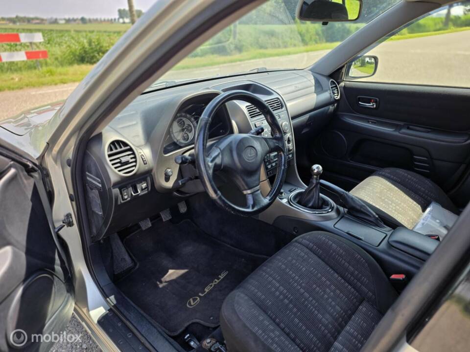 Afbeelding 13/33 van Lexus IS 200 (2001)
