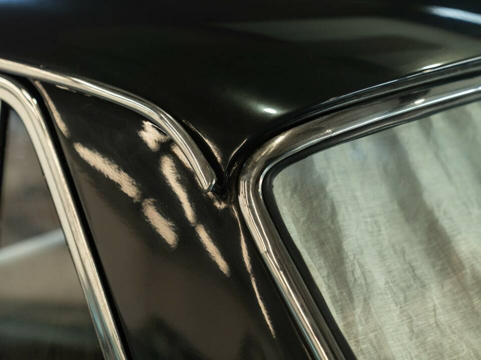 Image 28/43 of Lancia Flavia 1500 (1967)