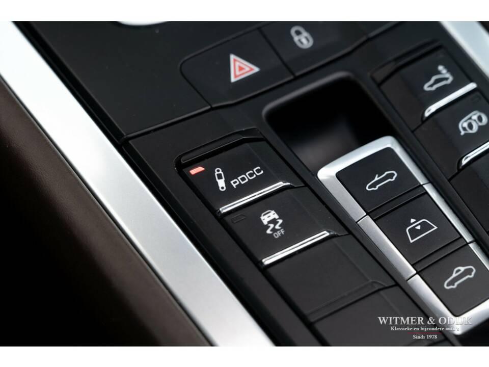 Image 29/36 of Porsche 911 Carrera 4S (2015)