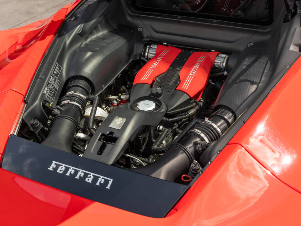 Immagine 69/85 di Ferrari 488 GTB (2015)