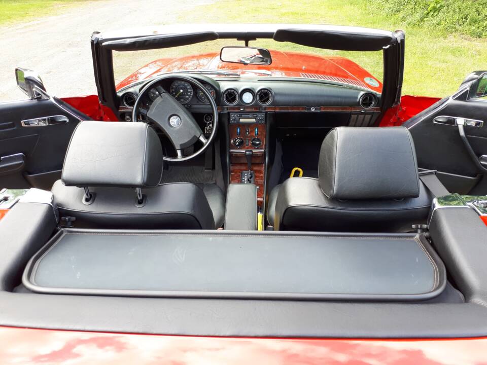 Image 13/18 de Mercedes-Benz 300 SL (1986)