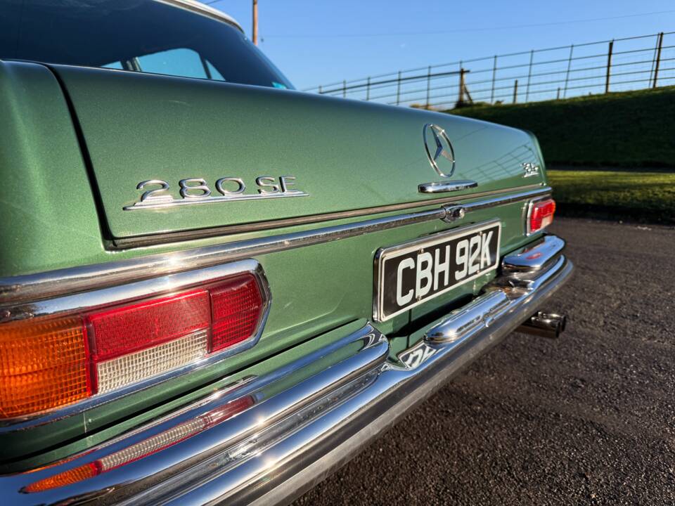 Bild 20/37 von Mercedes-Benz 280 SE 3,5 (1972)