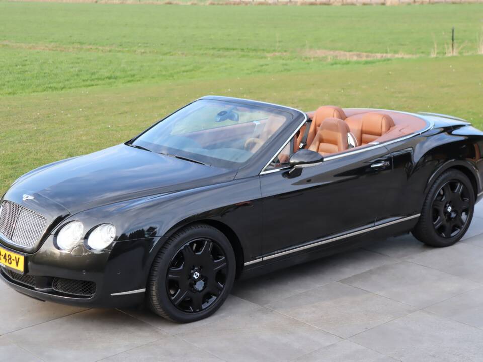 Image 5/50 of Bentley Continental GTC (2007)