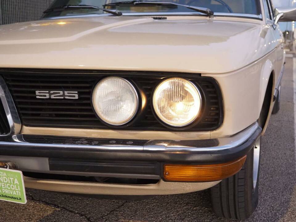 Image 45/50 of BMW 525 (1975)