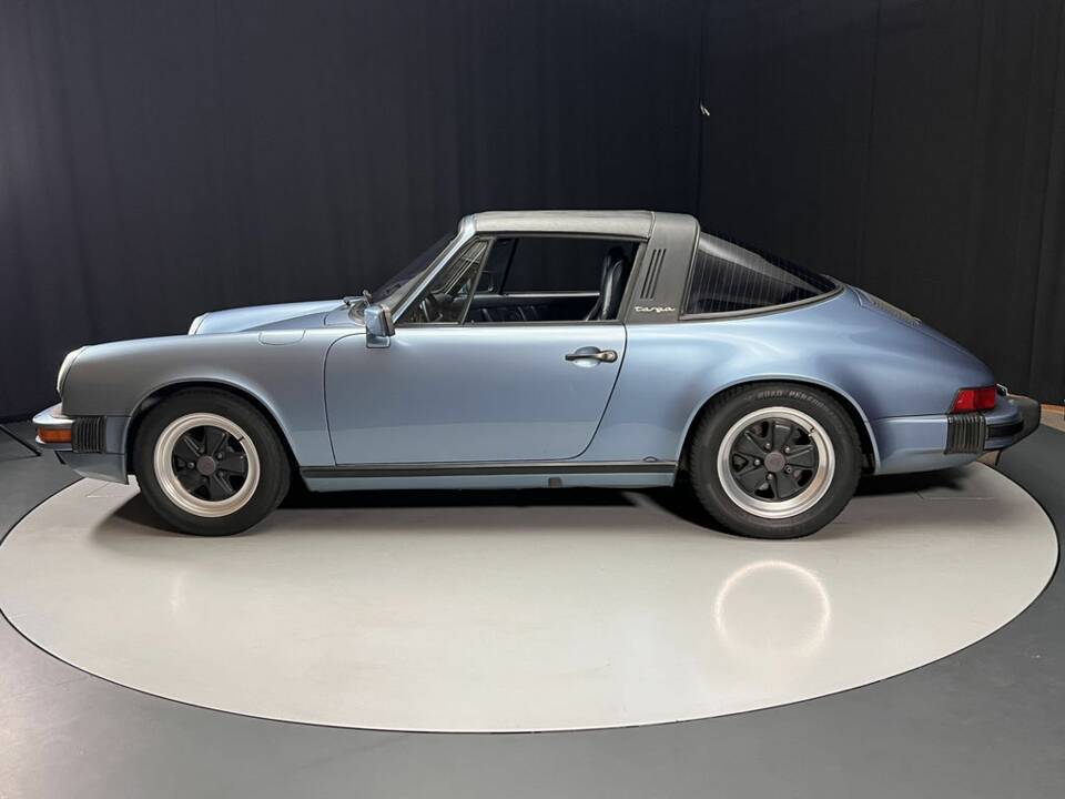 Afbeelding 8/8 van Porsche 911 Carrera 3.2 (1985)