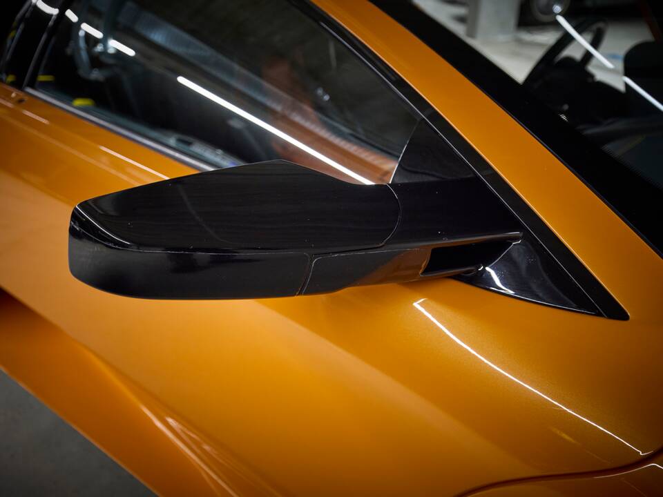 Image 31/99 of Lamborghini Murciélago (2003)