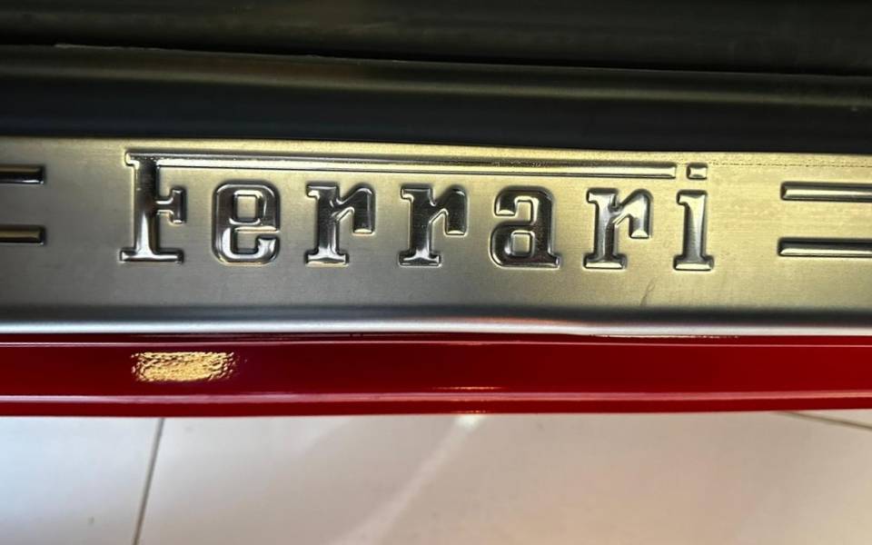 Immagine 28/50 di Ferrari California T (2017)