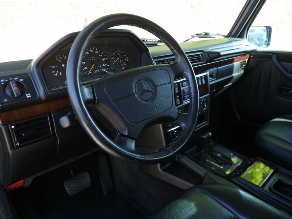 Immagine 33/50 di Mercedes-Benz G 320 (SWB) (1996)