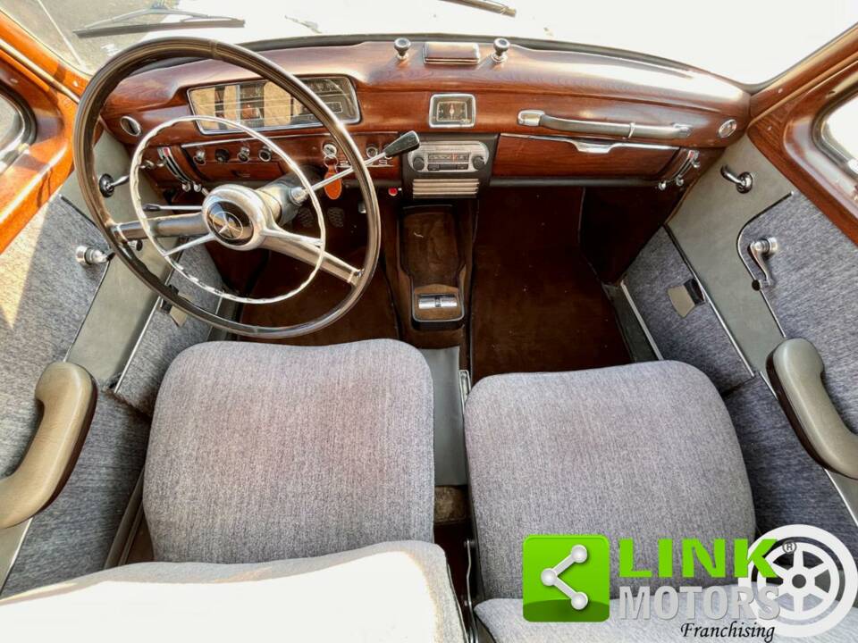Image 10/10 of Mercedes-Benz 220 S (1958)