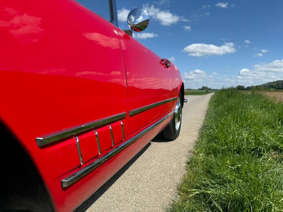 Image 18/20 of Alfa Romeo 2000 Spider (1961)