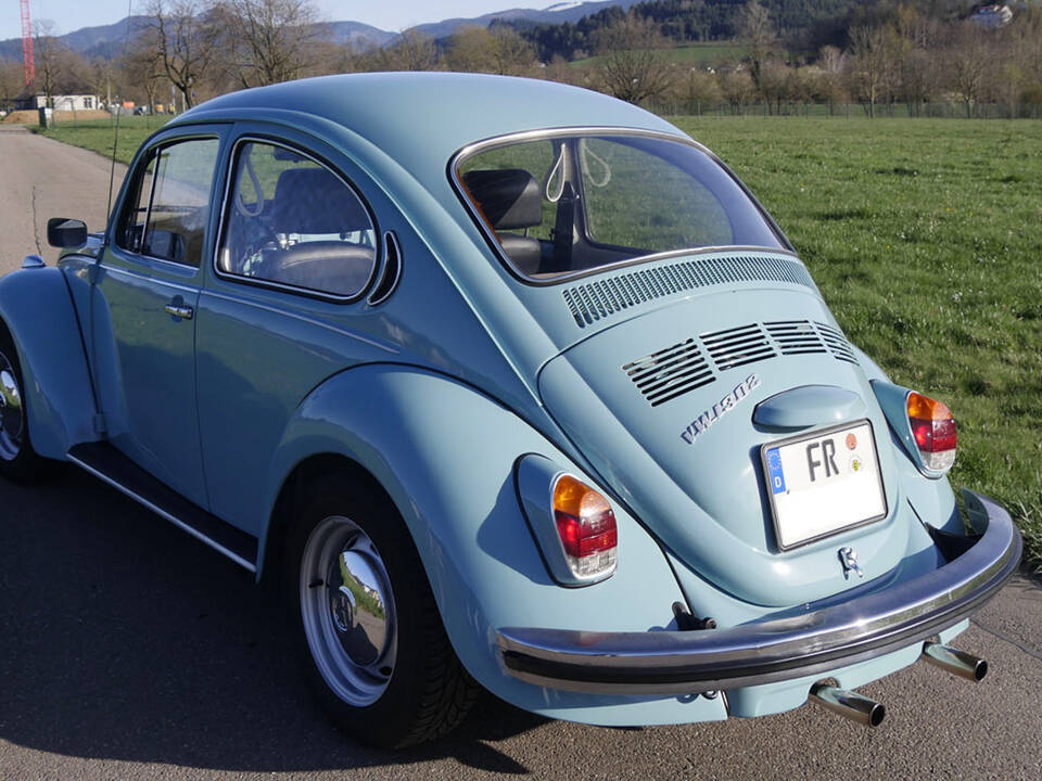 Image 8/22 de Volkswagen Escarabajo 1302 (1972)