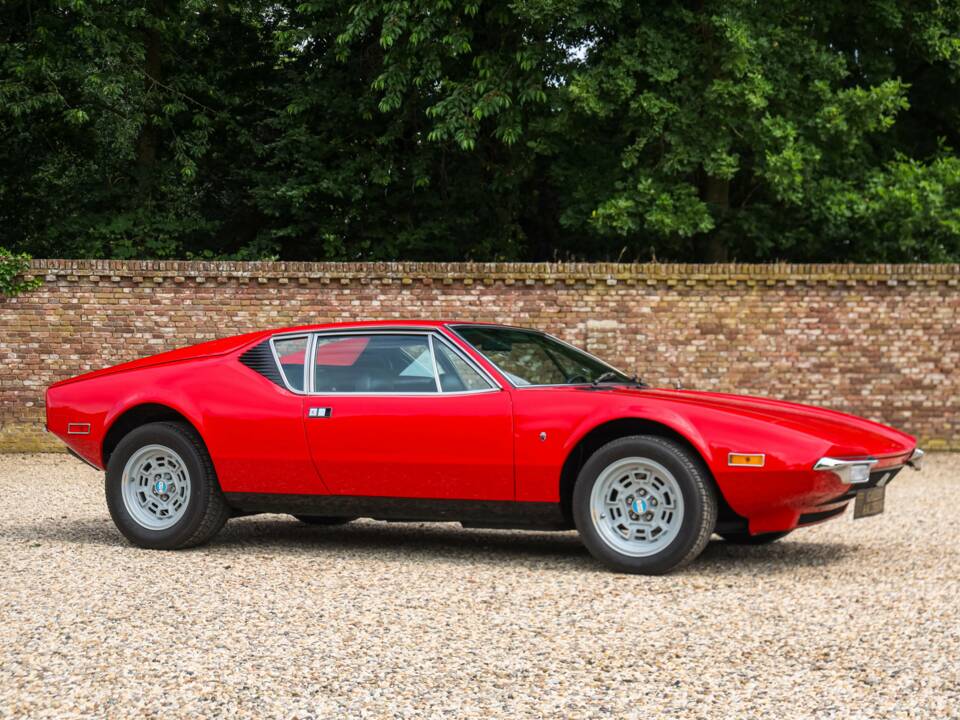 Image 15/50 of De Tomaso Pantera (1972)