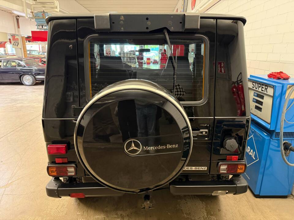 Bild 16/21 von Mercedes-Benz 280 GE (kurz) (1984)