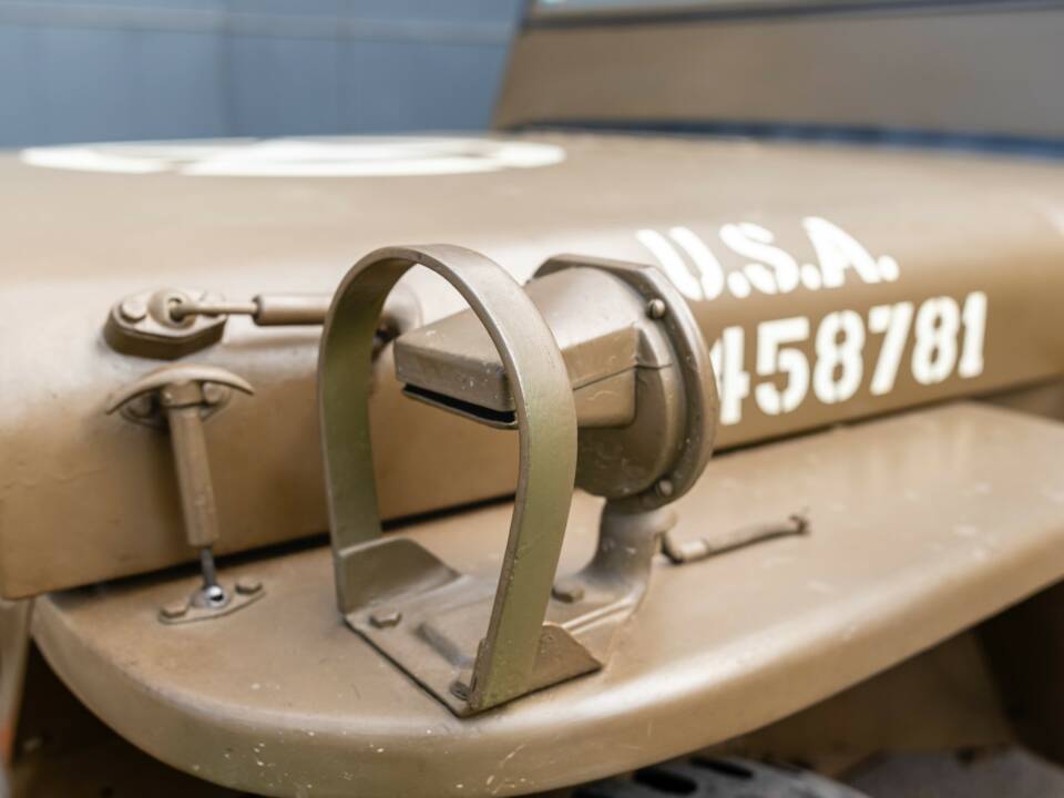 Imagen 25/50 de Hotchkiss M 201 (1963)