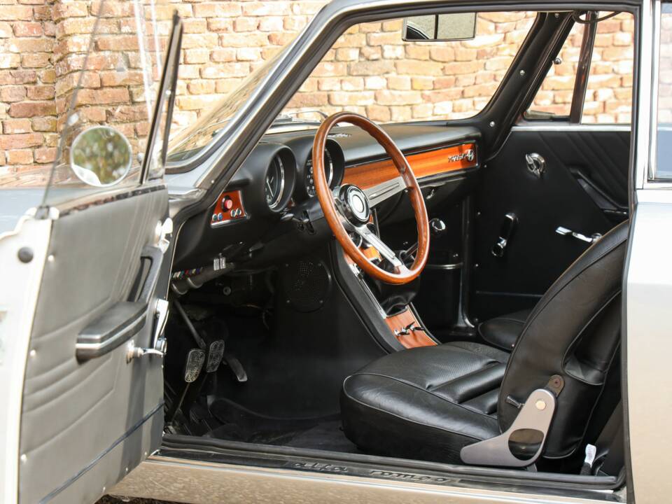 Afbeelding 49/50 van Alfa Romeo 1750 GT Veloce (1969)