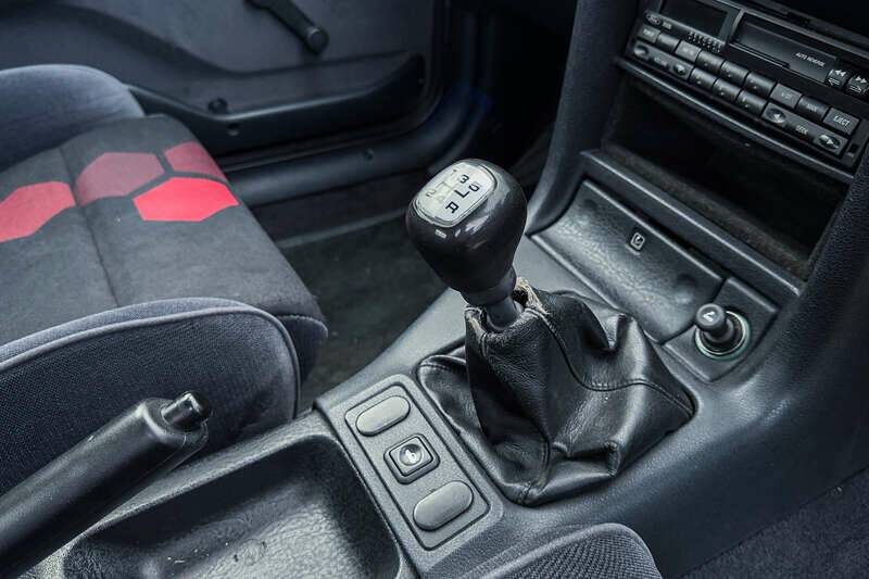 Imagen 17/46 de Ford Escort RS Cosworth (1995)