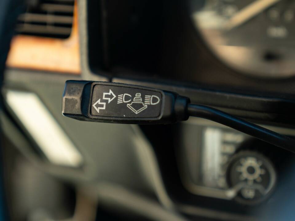 Bild 27/42 von Jaguar XJ-S 3.6 (1990)