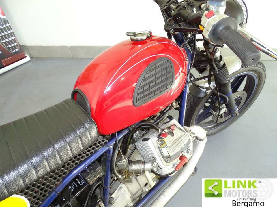 Image 8/10 de Moto Guzzi DUMMY (1982)