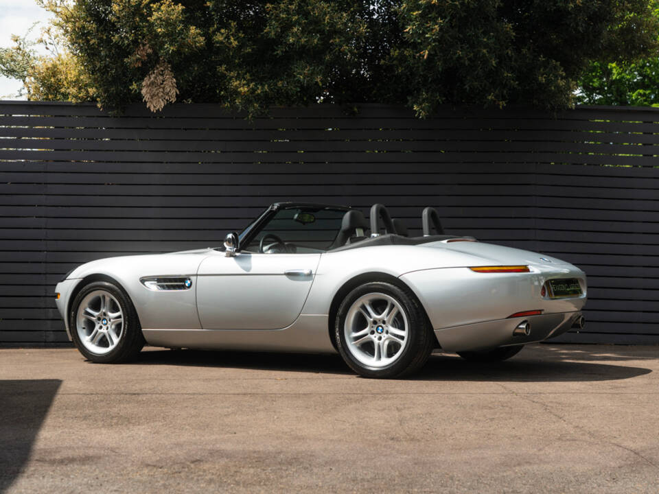 Image 4/53 of BMW Z8 (2001)