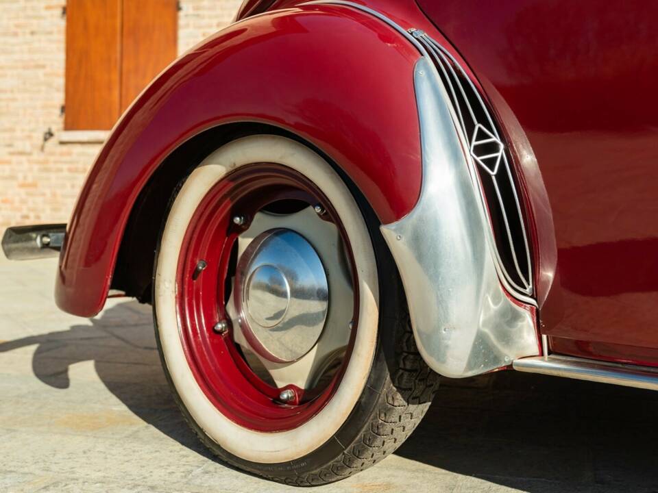 Immagine 15/50 di Renault 4 CV Décapotable (1957)