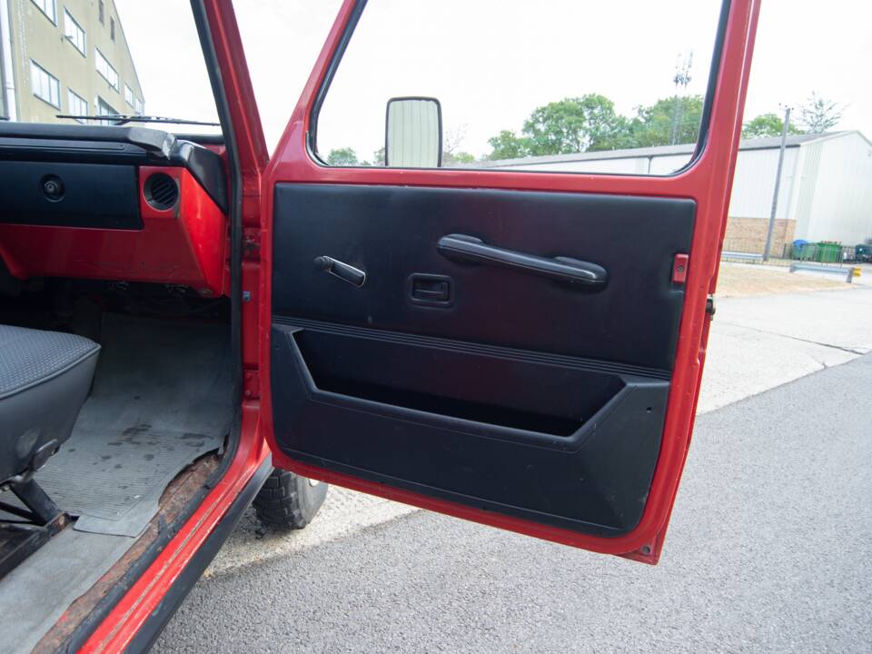 Immagine 19/42 di Mercedes-Benz 240 GD (SWB) (1979)