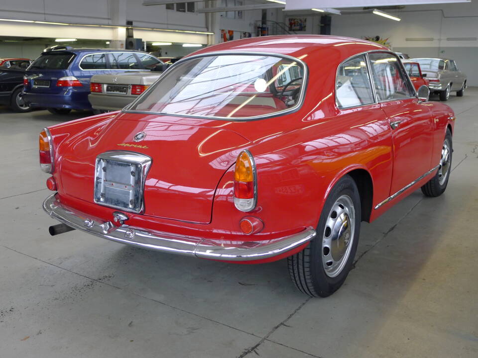 Image 27/31 de Alfa Romeo Giulietta Sprint (1962)