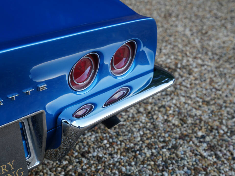 Image 46/50 of Chevrolet Corvette Stingray (1968)