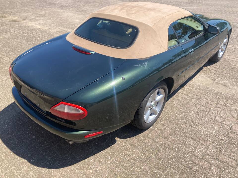 Bild 20/33 von Jaguar XK8 4.0 (1997)