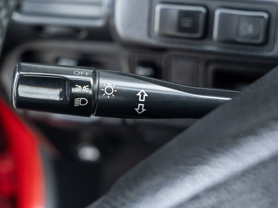 Image 35/80 of Honda CRX (1991)