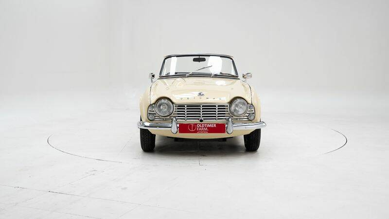 Image 5/15 of Triumph TR 4 (1965)