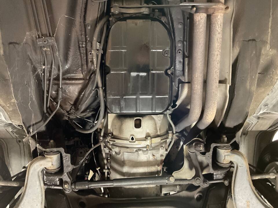 Image 116/149 of Mercedes-Benz 320 TE (1993)