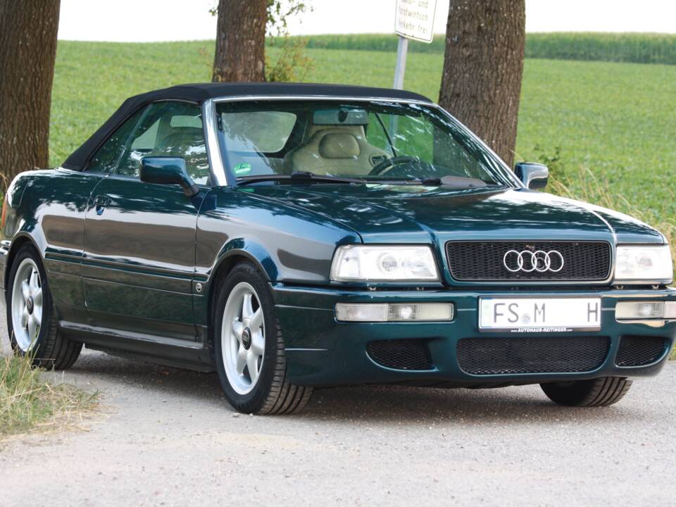 Bild 2/88 von Audi Cabriolet 2.6 (1995)