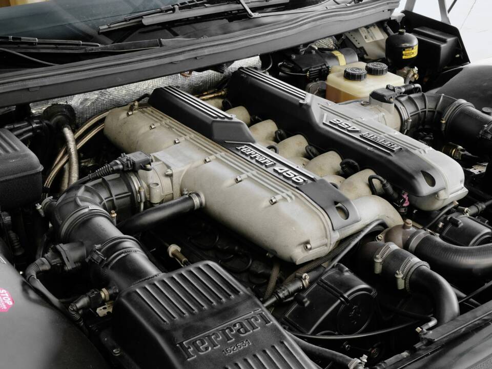 Imagen 31/50 de Ferrari 456 GTA (1997)