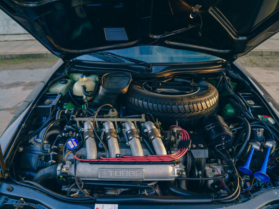 Image 72/74 of Citroën CX 25 GTI Turbo 2 (1988)