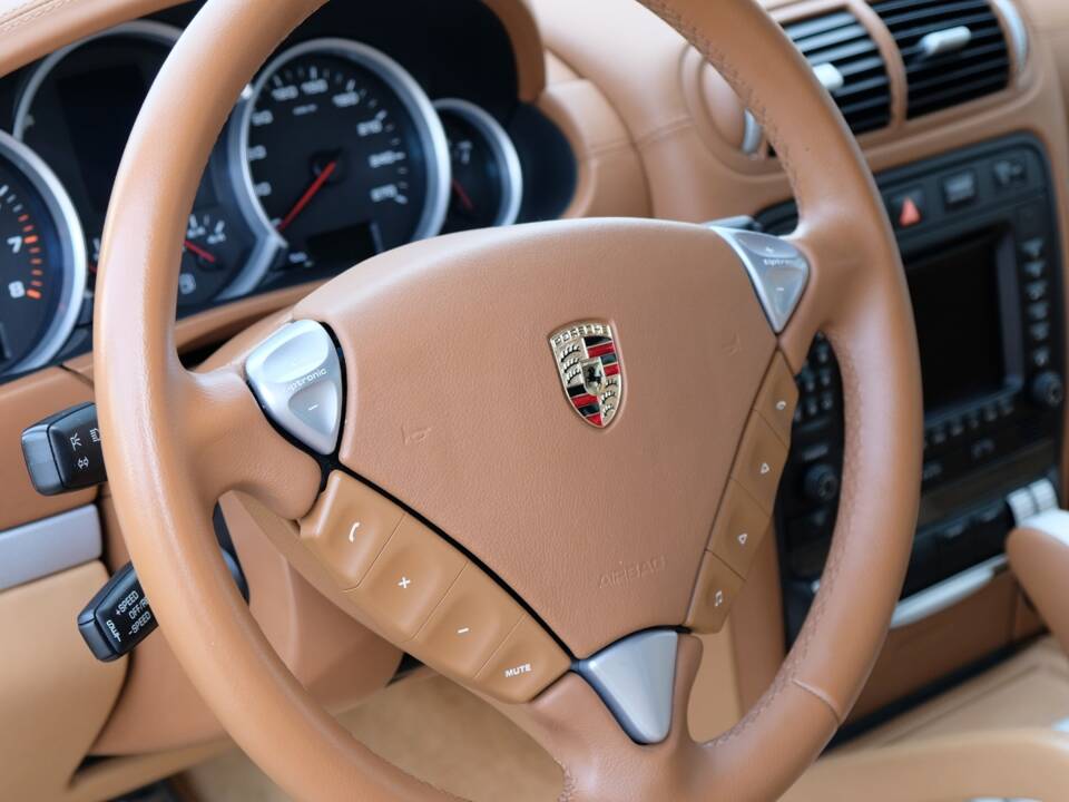 Immagine 50/70 di Porsche Cayenne S (2007)