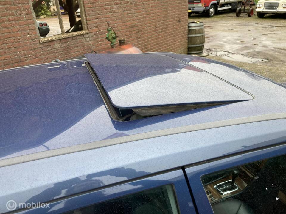 Bild 22/50 von Mercedes-Benz 300 E (1986)