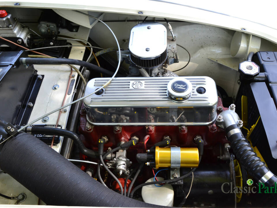 Image 44/50 of MG MGA 1600 (1960)