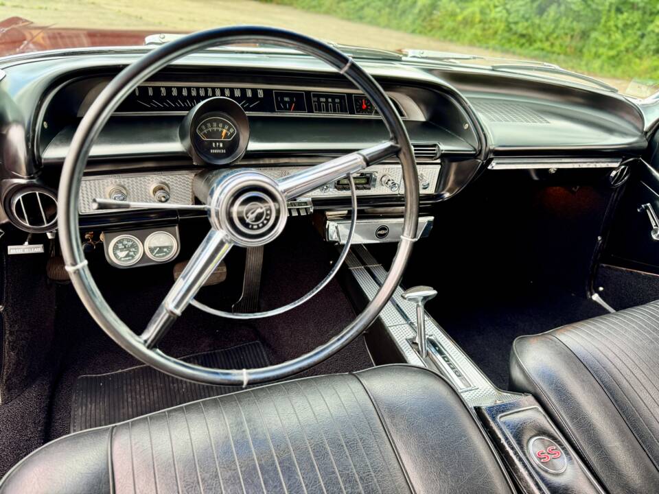 Image 17/20 of Chevrolet Impala SS Sport Coupe (1964)