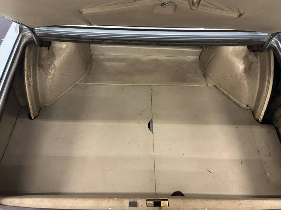 Bild 23/37 von BMW 3,0 S (1973)