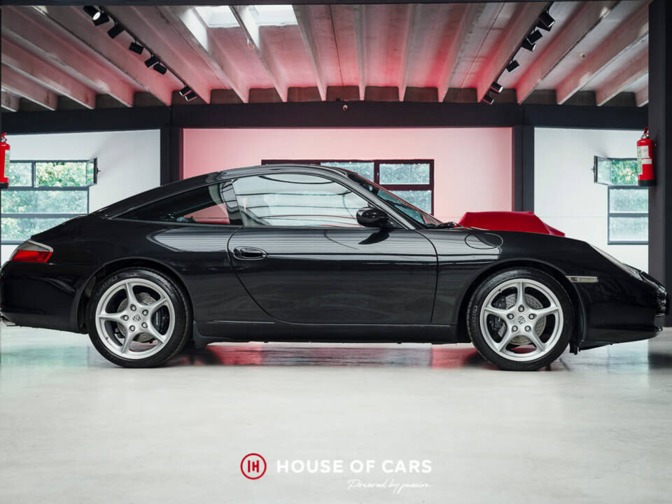 Bild 5/24 von Porsche 911 Carrera (2002)