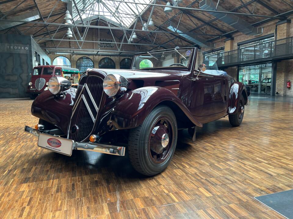 Image 9/38 of Citroën Traction Avant 11 BL Légère (1938)