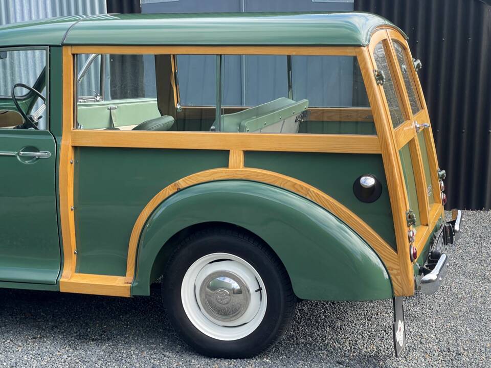 Immagine 6/12 di Morris Minor 1000 Traveller (1962)