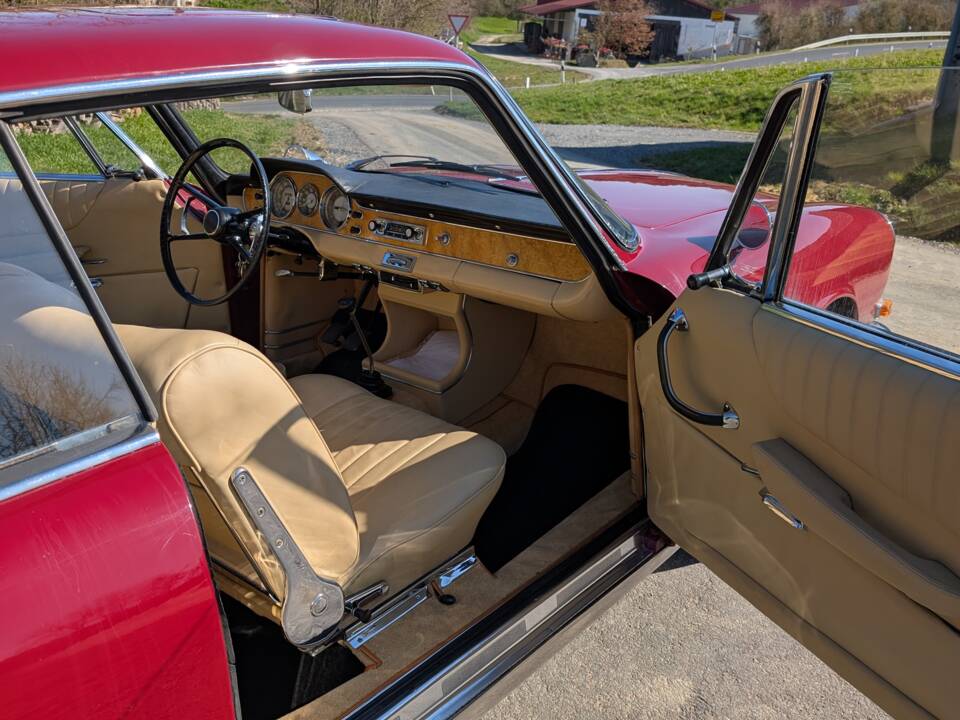 Bild 15/20 von BMW 3200 CS (1965)