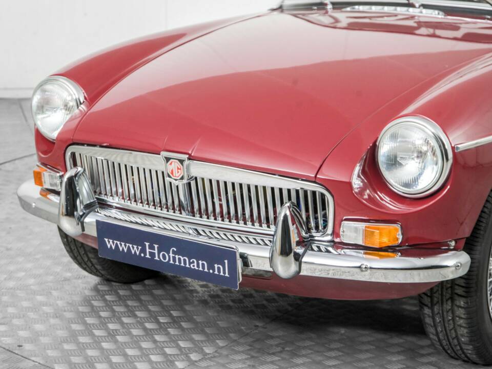 Image 18/50 de MG MGB (1979)