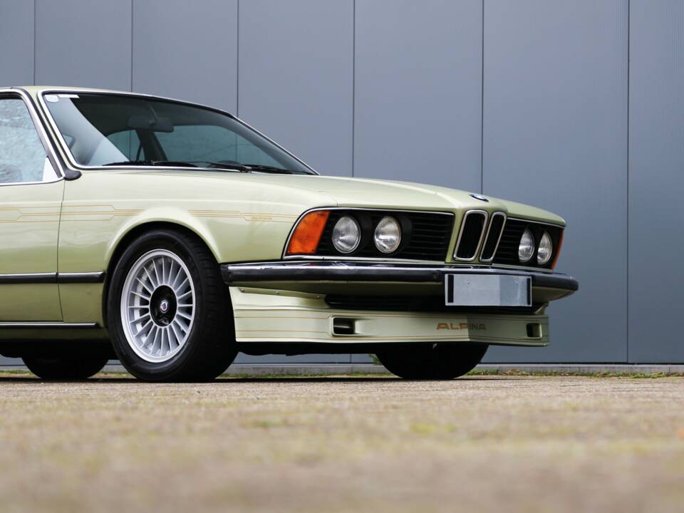 Bild 13/32 von BMW 633 CSi (1978)