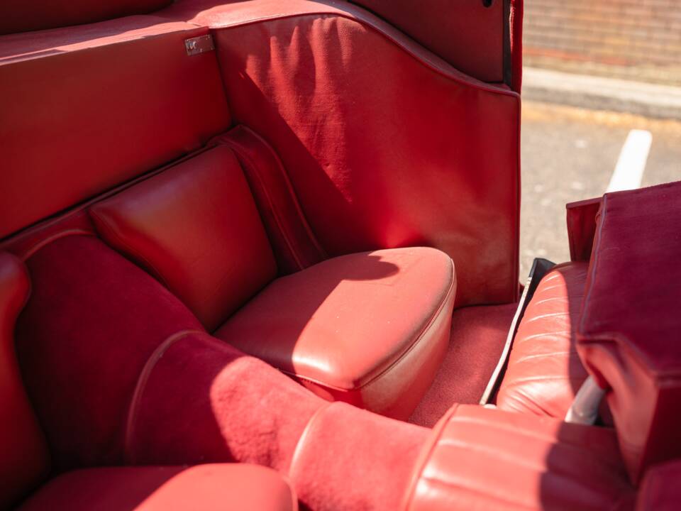 Image 13/21 of Jaguar XK 150 SE FHC (1958)