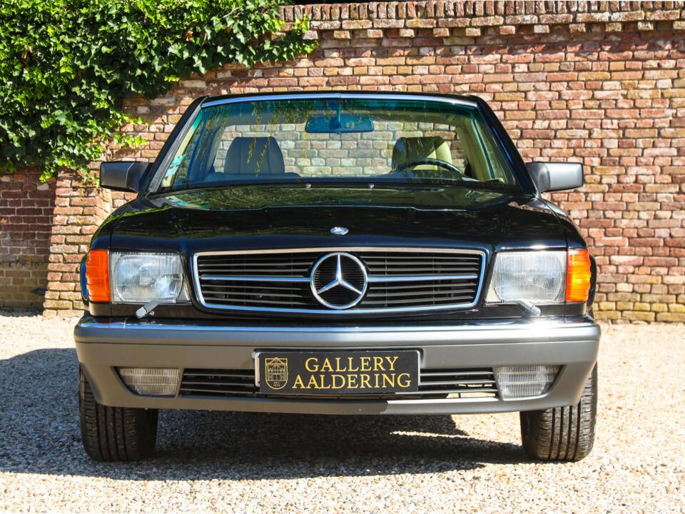 Bild 22/50 von Mercedes-Benz 560 SEC (1987)