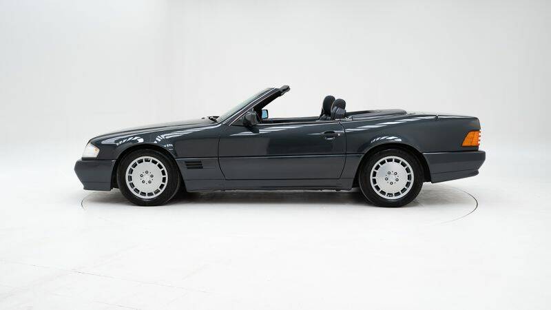 Image 8/15 of Mercedes-Benz 500 SL (1989)