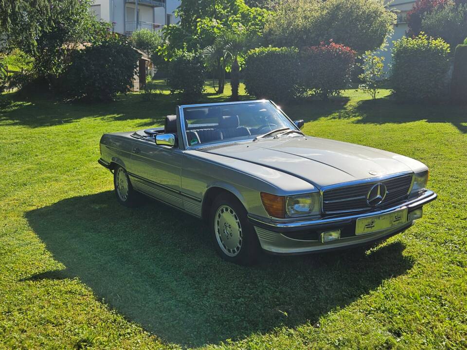 Image 4/22 of Mercedes-Benz 300 SL (1988)