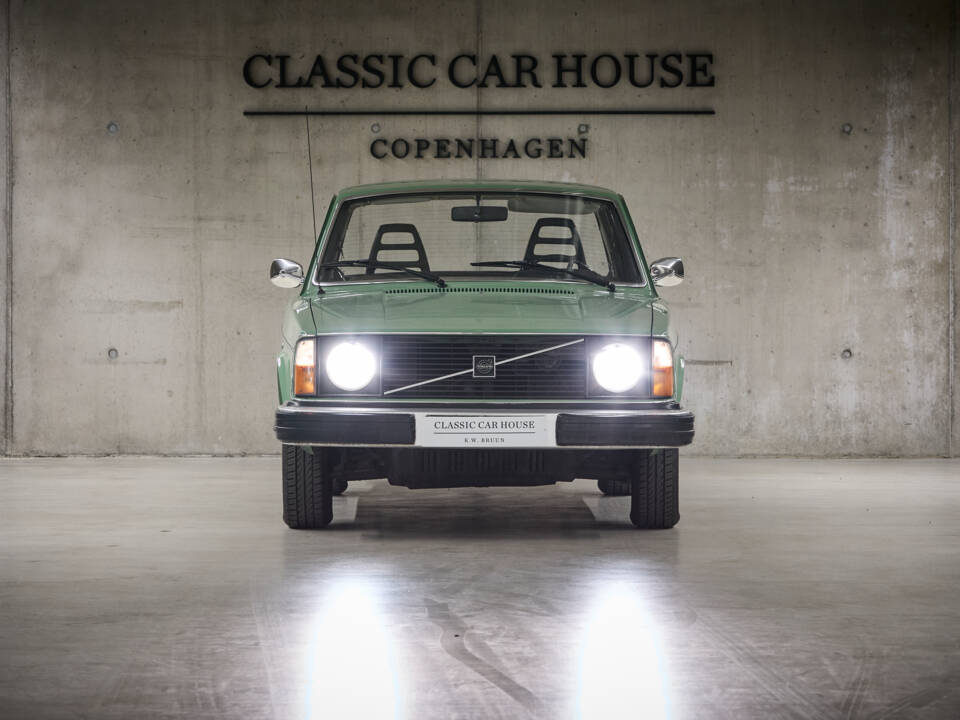 Bild 12/98 von Volvo 244 DL (1975)